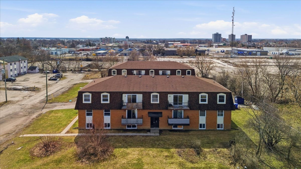 58-60 Elgin Street, Belleville — two freestanding 12-plex apartment buildings