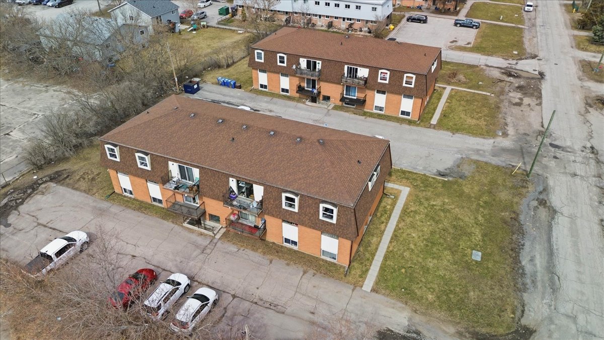Aerial view of surface parking at 58-60 Elgin Street